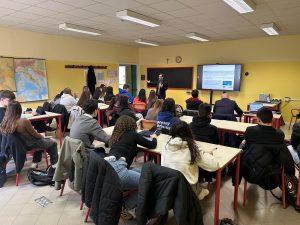 “Pensieri, Particelle e Computer impossibili. Un viaggio nella meccanica quantistica verso la computazione quantistica”